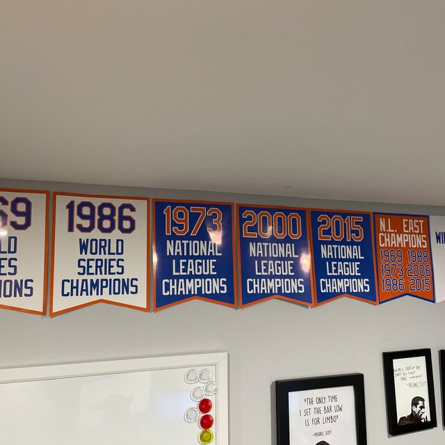 The Amazing Mets Champions ポスター額入り 1986 New York Mets World Series Champions Signed Photo