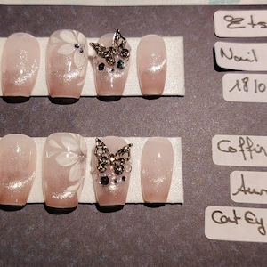 Aurelie added a photo of their purchase