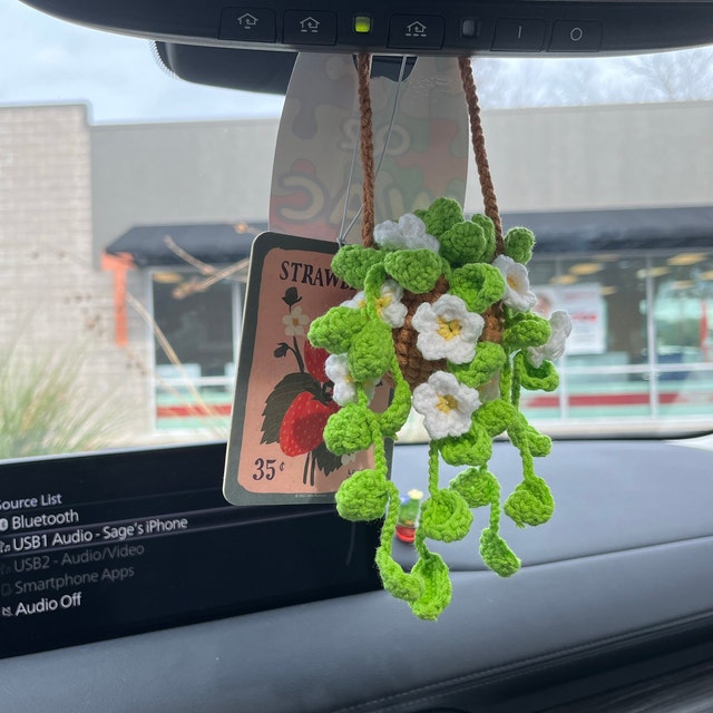 Andorelse Panier de fleurs en crochet pour voiture - Décoration de  rétroviseur - Accessoires d'intérieur de voiture - Fait à la main - Cadeau  tricoté