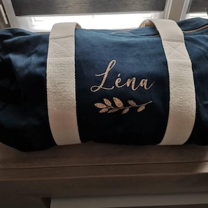 Elodie added a photo of their purchase