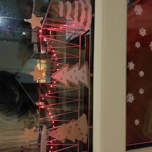 Adesivi Murali Natale Con Alberelli E Stelle – Set Di 4 Decorazioni Finestra In Vinile 38x30cm