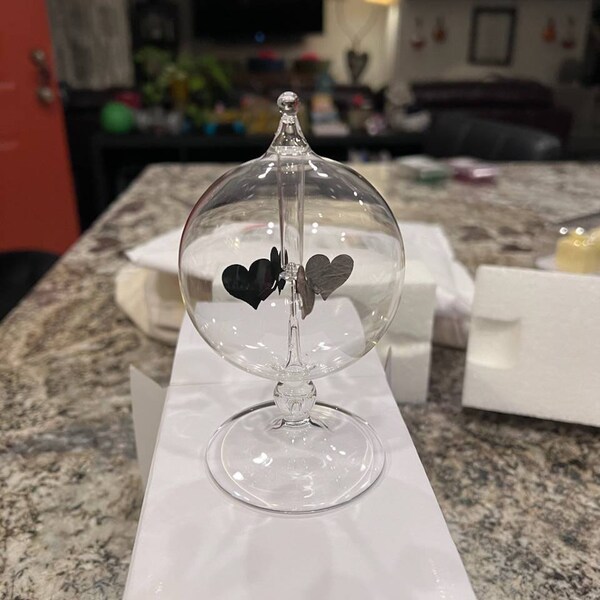 Solar Spinning Tin-man Heart - Powered by the Sun (free Robot Card ...