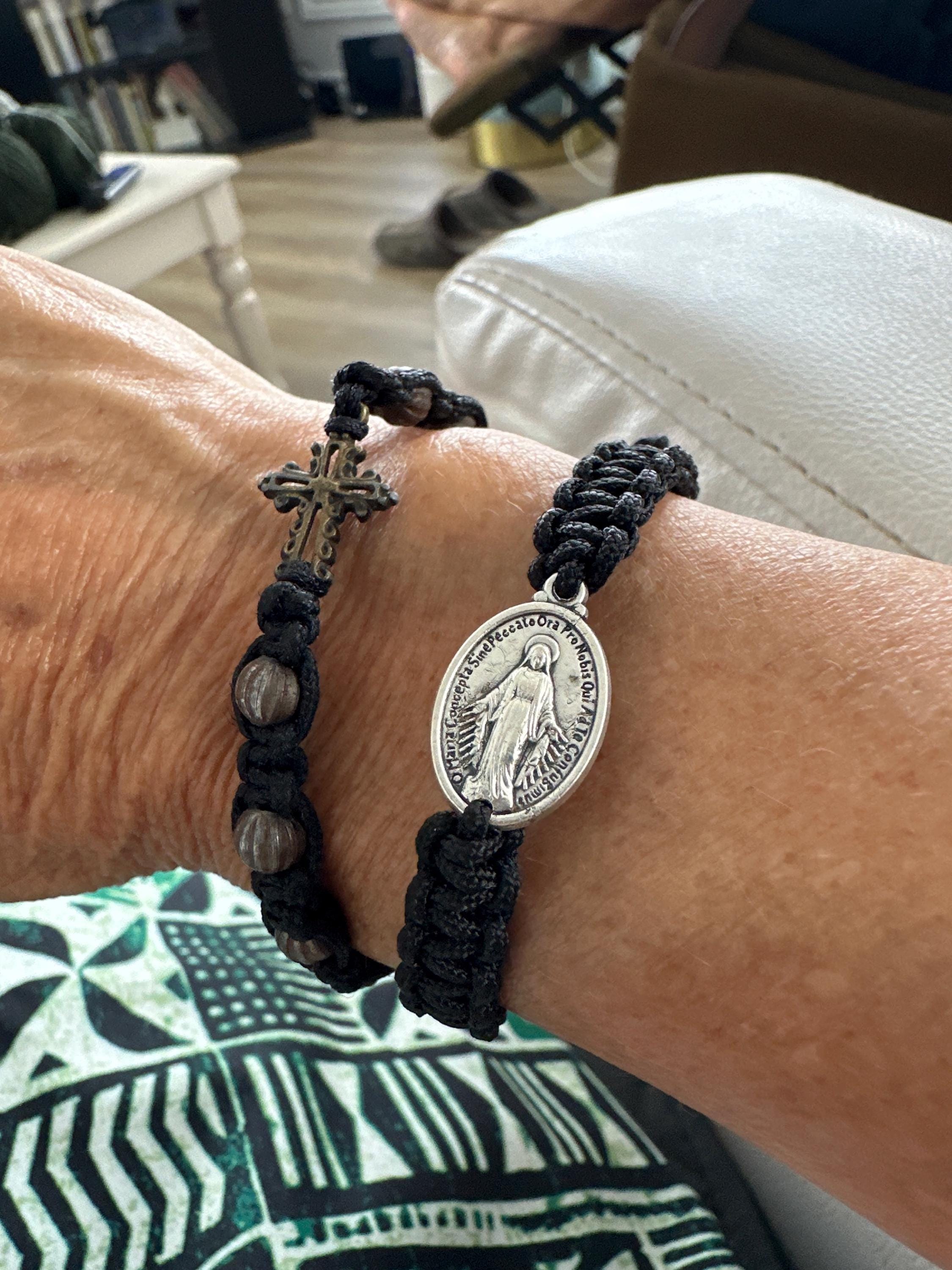 Miraculous medal bracelet for men women or kids, catholic jewelry, protection bracelet, christian gift, Virgin Mary bracelet, St Mary charm