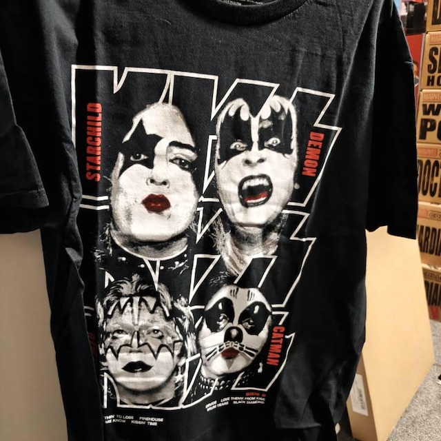 Officially Licensed Merch Kiss Debut Album Black Rock Band T-shirt