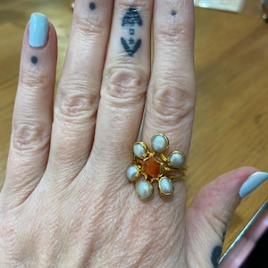 Customer photo from amymcgurk, Raw White Pearl Curved Crown Ring