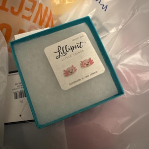 Molly added a photo of their purchase