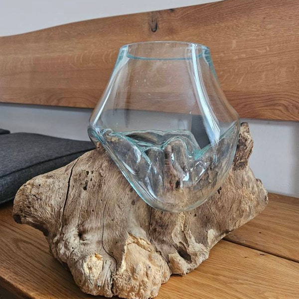 Mundgeblasenes Glas Auf Wurzel