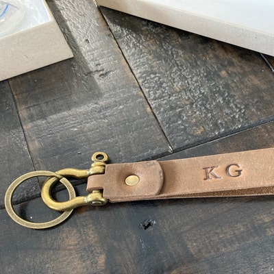 Monogrammed Leather Keychain for Christmas. Personalized Leather ...