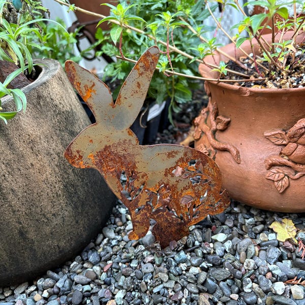 Rusty Bunny Metal Sign, Garden Decor, Rabbit Stake, Vintage Sign ...