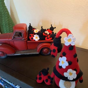 Leesa added a photo of their purchase