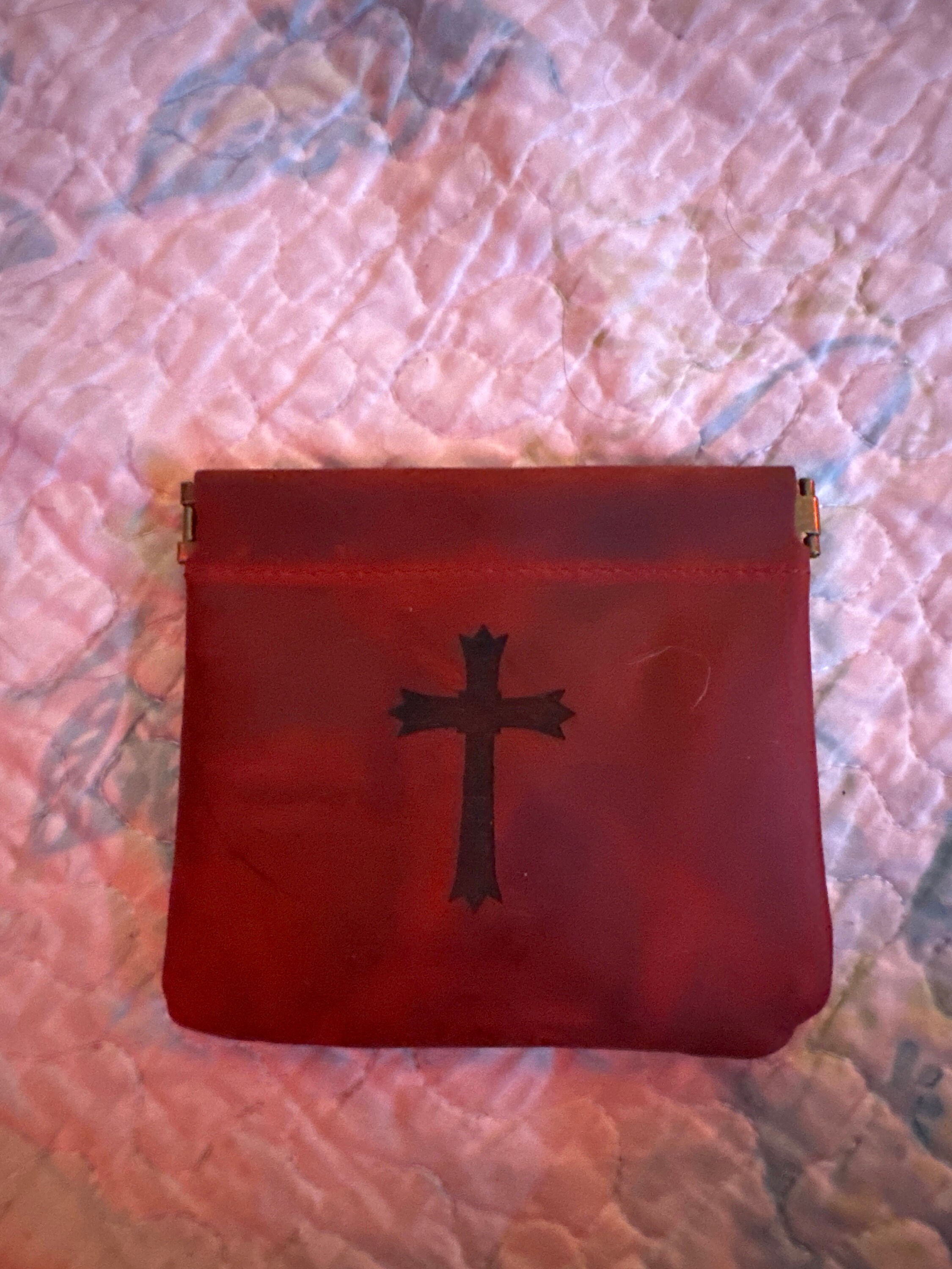 Personalized leather rosary pouch, Squeeze Frame Pocket Case, 1st Communion, Confirmation Gift, Leather Coin Purse, gift for mom