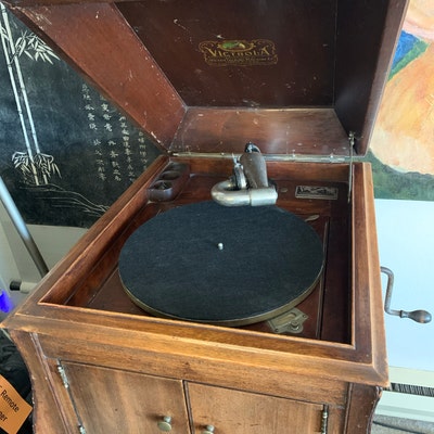 AC/DC Lightning Bolt Logo Pendant and Chain English Pewter Necklace ...