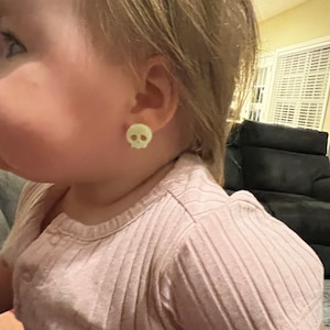 Hannah added a photo of their purchase