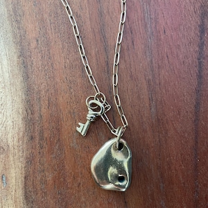 Savanna added a photo of their purchase
