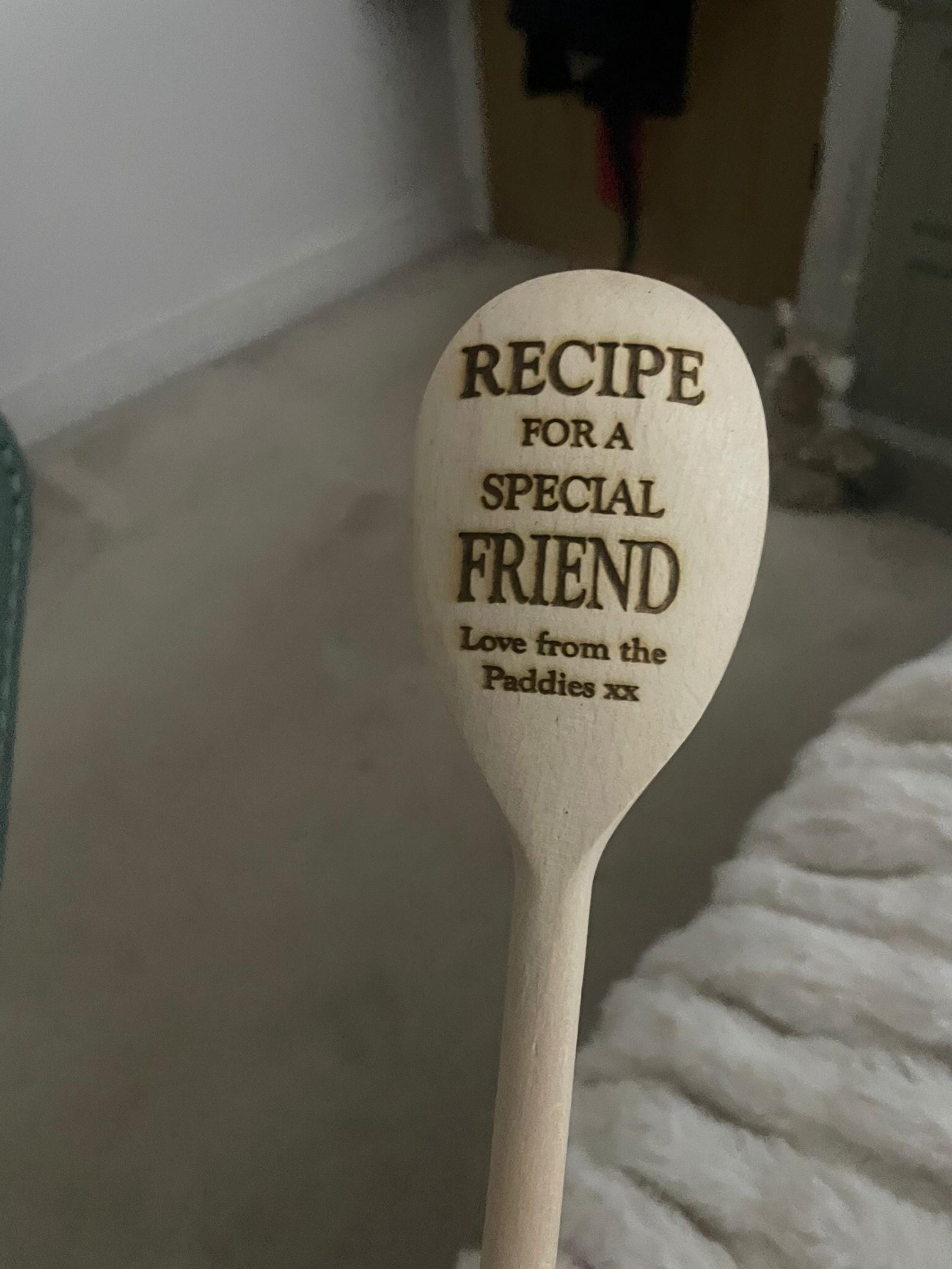 Personalised wooden spoon, recipe for a special friend, friendship gift, gift for best friend, friendship, baker gift, gift for baker