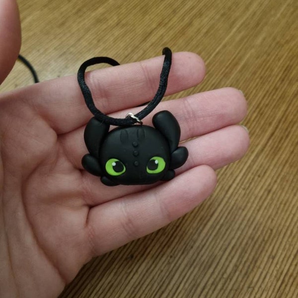 Night Dragon Keychain - Light Dragon Necklace – Black Dragon - White ...