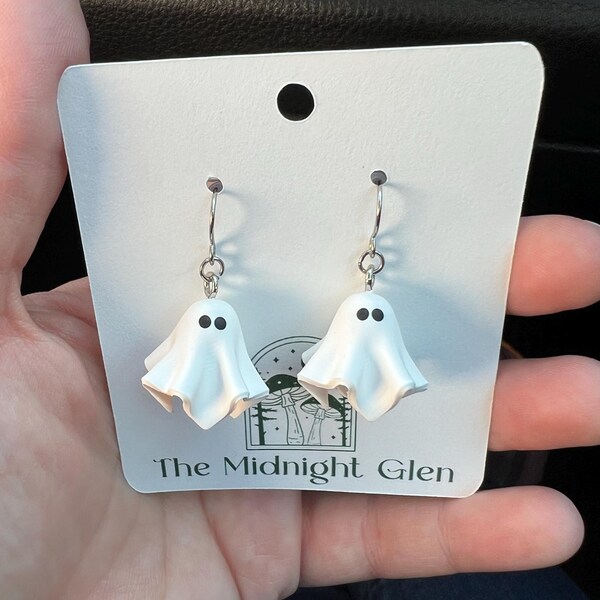 •MOMENTO MORI• raven silhouette + silver dangle earrings main image 1