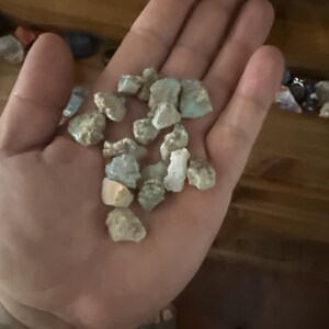 Opale D'Éthiopie Naturelle Brute Sur Gangue - 136,70 Carats - Multicolore Transparente - Spécimen Minéral