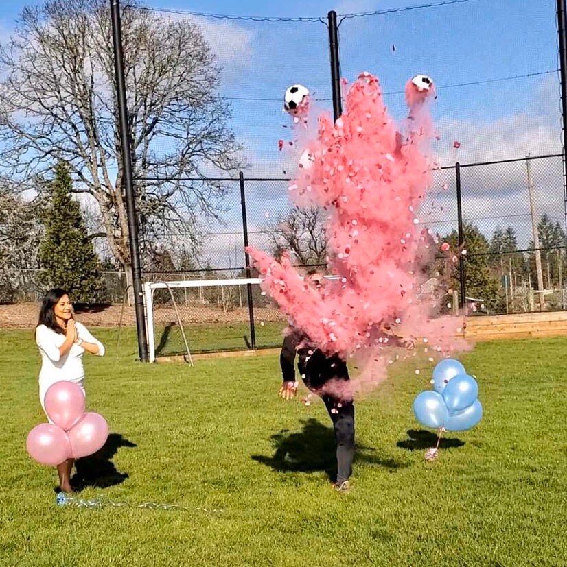 Soccer Ball Gender Reveal w/ Powder & Confetti in Pink, Blue, Green