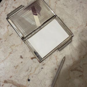 Viktoria added a photo of their purchase