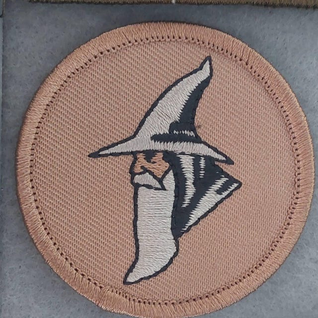 Patch Ricamato Witch Hat – Disney, Da Cucire O Stirare – Idea Regalo Novelty