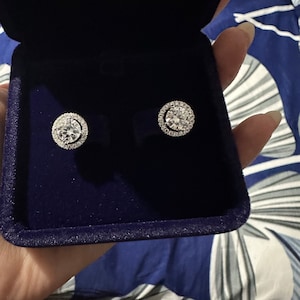 Taniya added a photo of their purchase