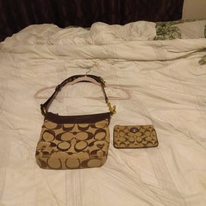 Dee added a photo of their purchase