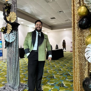 Francisco added a photo of their purchase