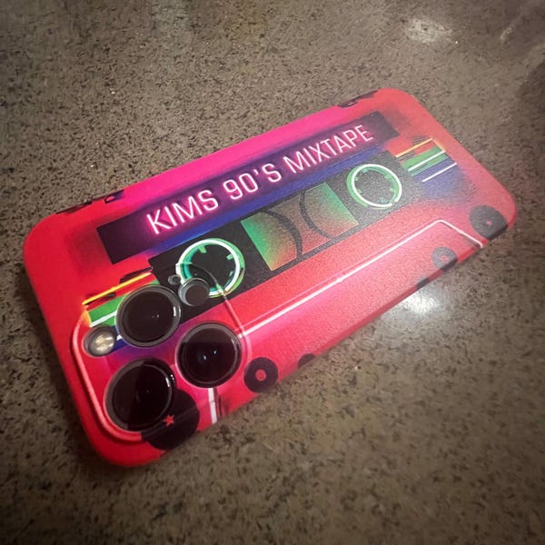PHONE COVER X MATERNAL INSTINCT main image 0