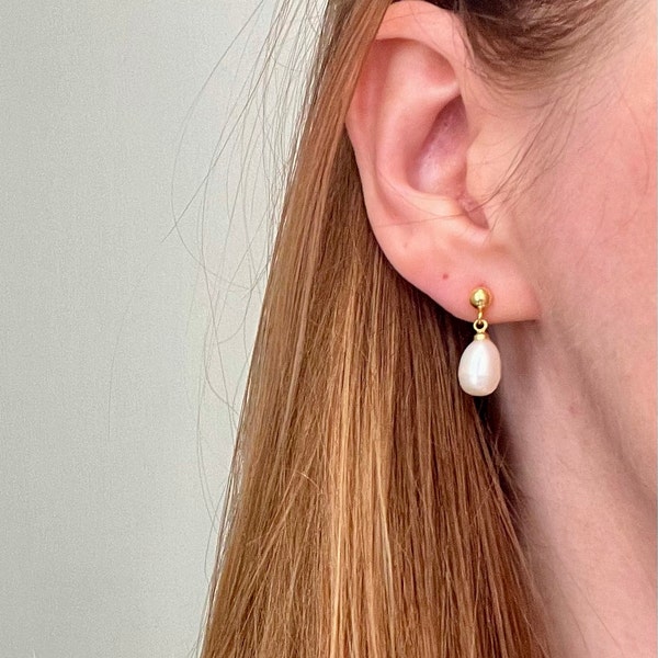 Lemon Jade & Freshwater Pearl Drop Earrings main image 1