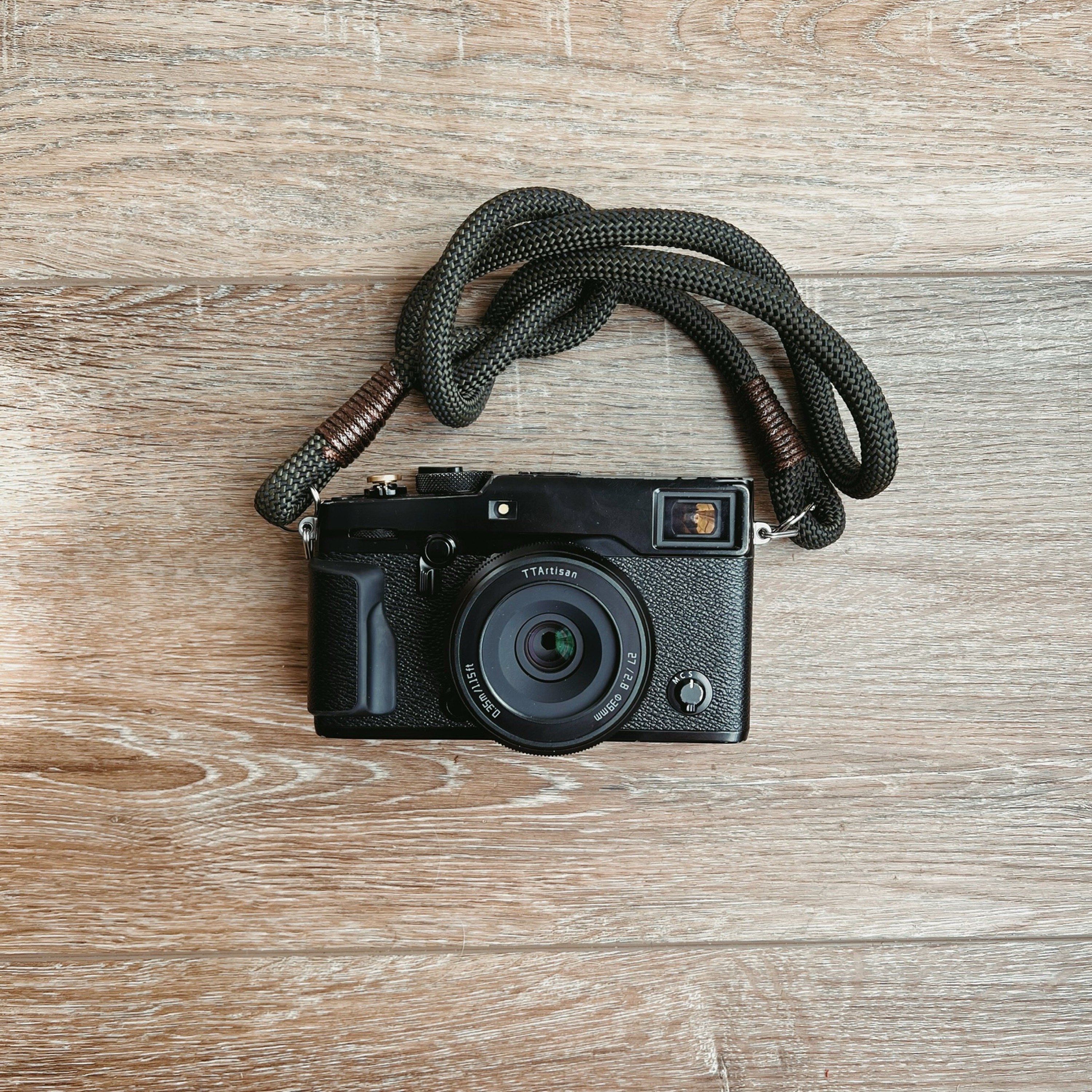 Checkered Olive/Black Camera Strap