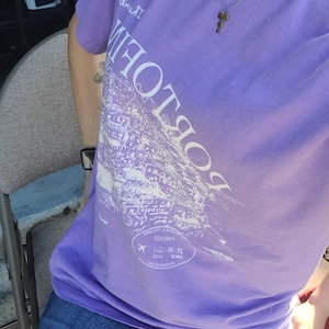 Taylor added a photo of their purchase