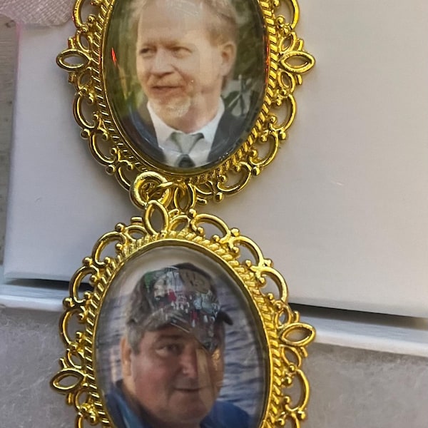 Custom Photo A Life Remembered - Memorial Personalized Custom Graduation Tassel Pin - Sympathy Gift, Graduation Gift For Family Members, Siblings, Brothers, Sisters