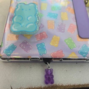 Savannah added a photo of their purchase