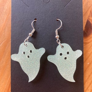 Leslie added a photo of their purchase