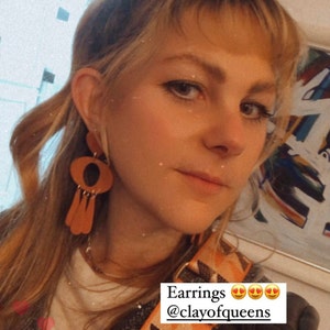 Alexa added a photo of their purchase