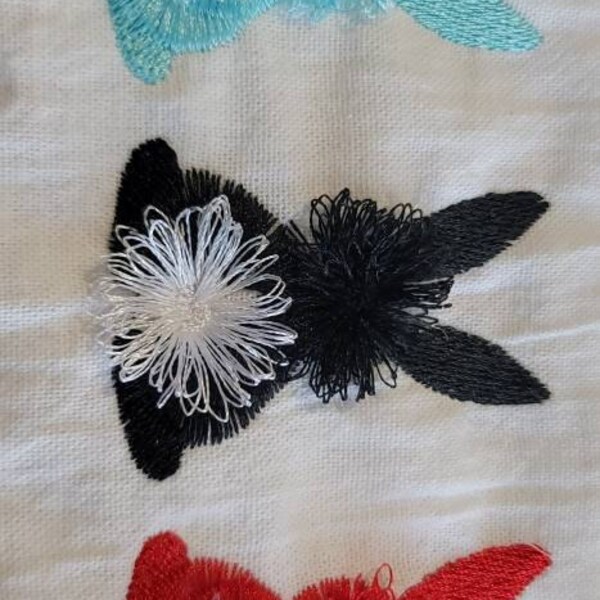 Fringed Easter Bunnies 3 in a Row Fringe in the