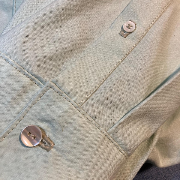 Scarce Green Snail Vintage Buttons, Nice Quality Natural Mother of ...