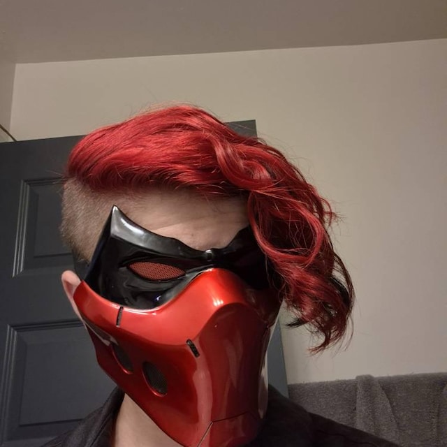 レッド系特撮ヒーローマスク　値下げ不可 レッドフード新衣装マスク／マスクコスプレ／レッドフードアウトロー