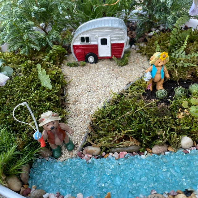 A Fishing Pole for Your Beach or Lake Miniature Garden, Lush Little  Landscapes Â« How to Make Miniature Fairy Gardens for Centerpieces, Gifts