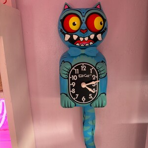 Derpy Tiger Kit-cat Klock© Custom Clock - Original Art Custom