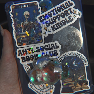 Alyssa added a photo of their purchase