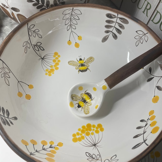 Handmade Ceramic Plate With a Bee, Pottery Dinnerware, Artisan Dishes,  Collectible Gift Plate Gift, Dinner Plate, Osoka Art Ceramics -  Denmark
