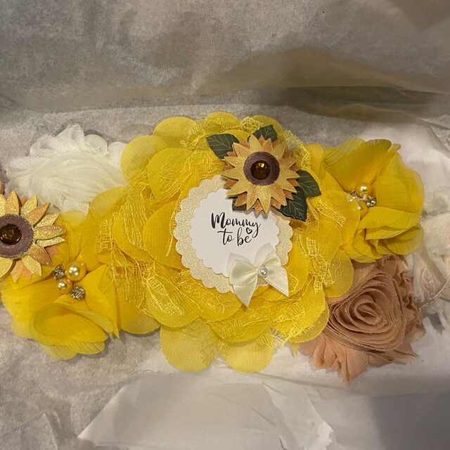 7524 Sunflower Babyshower Sash For Gender Reveal Maternity Belts Sunflower Baby Shower Sash, Sunflower Yellow Maternity Sash  main image 4