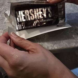 ウォンカバー ゴールデンチケットミルクチョコレート - Etsy 日本