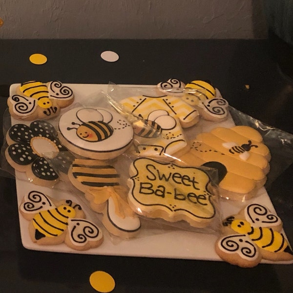 Sweet Ba-bee Baby Shower Cookies, Bee Themed Cookies, What Will It Bee ...