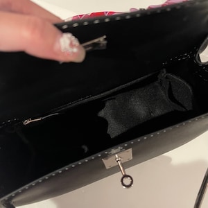 Nhi added a photo of their purchase