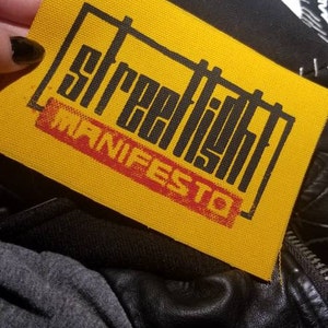 Amanda hat ein Foto des gekauften Artikels hinzugefügt