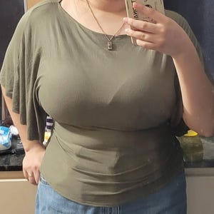 Que added a photo of their purchase
