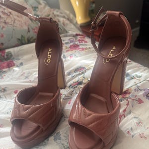 Kristie added a photo of their purchase